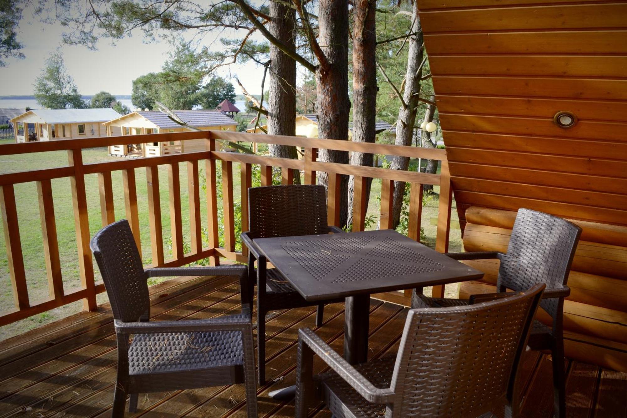 Camping Szczecinek Domy Wypoczynkowe Exterior foto